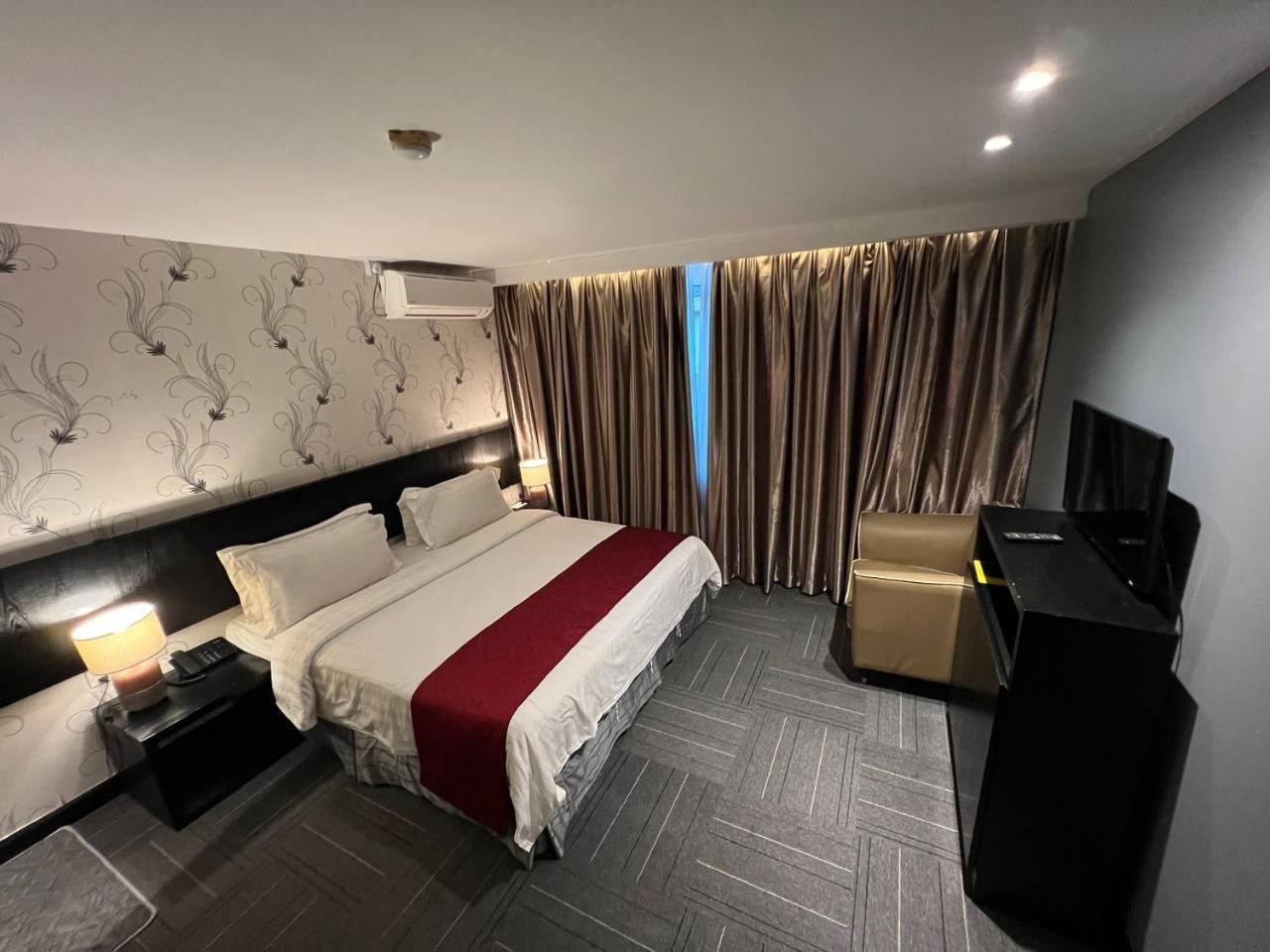 Hotel De Leon Lahad Datu Room photo