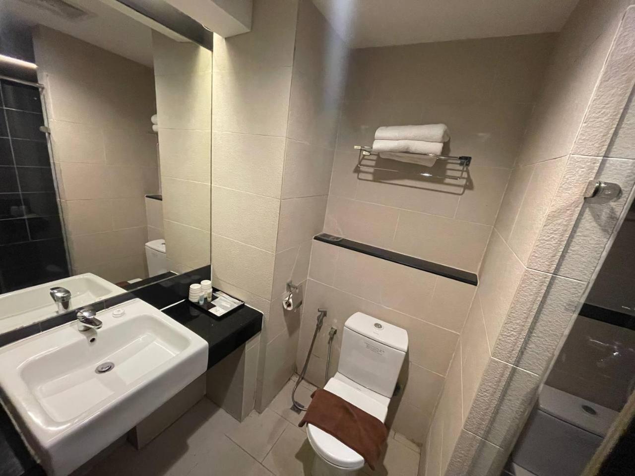 Hotel De Leon Lahad Datu Room photo